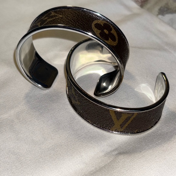 Louis Vuitton Monogram Cuff Bracelets - Picture 4 of 4